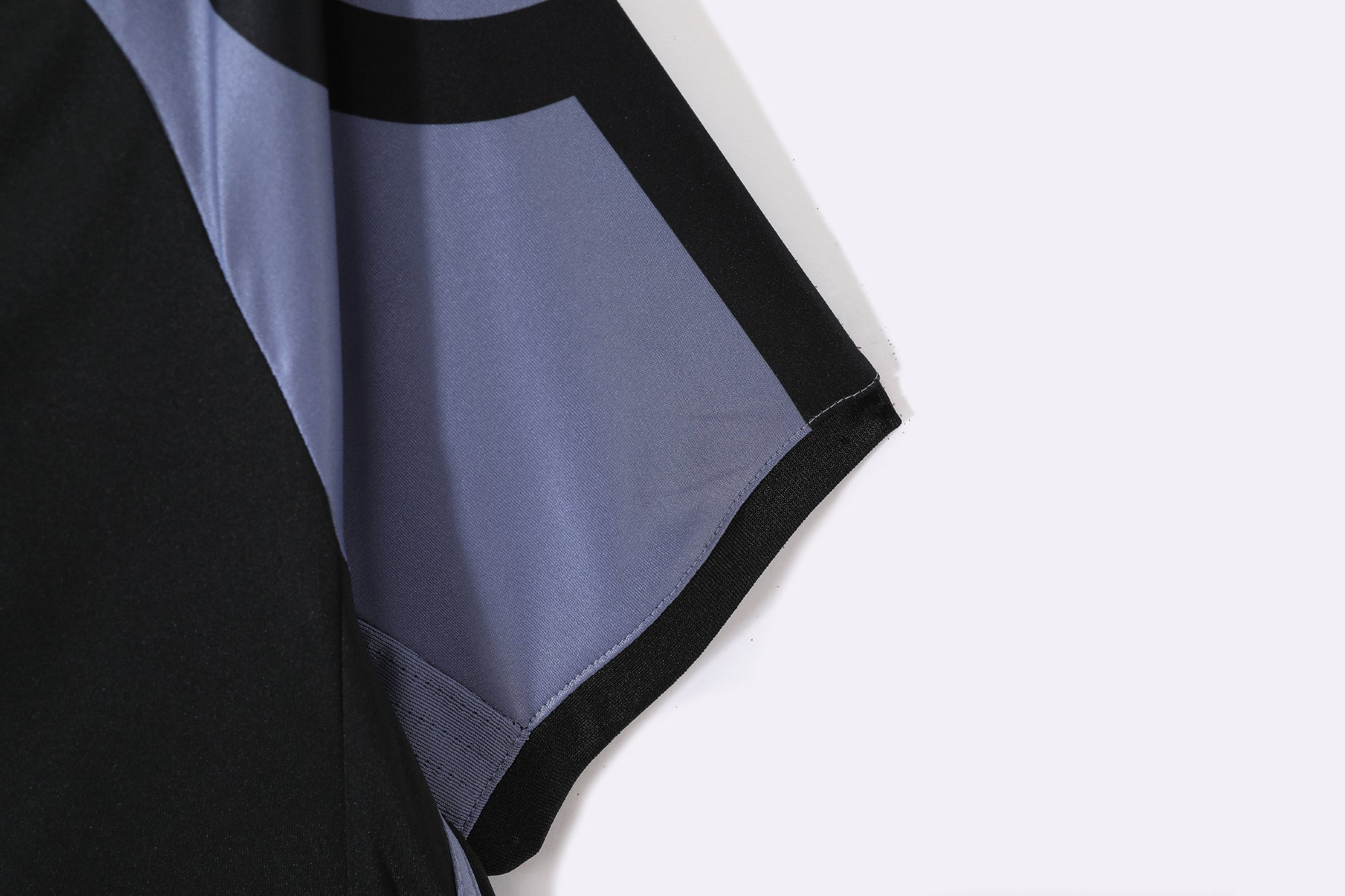 Real Madrid 16/17 Visitante