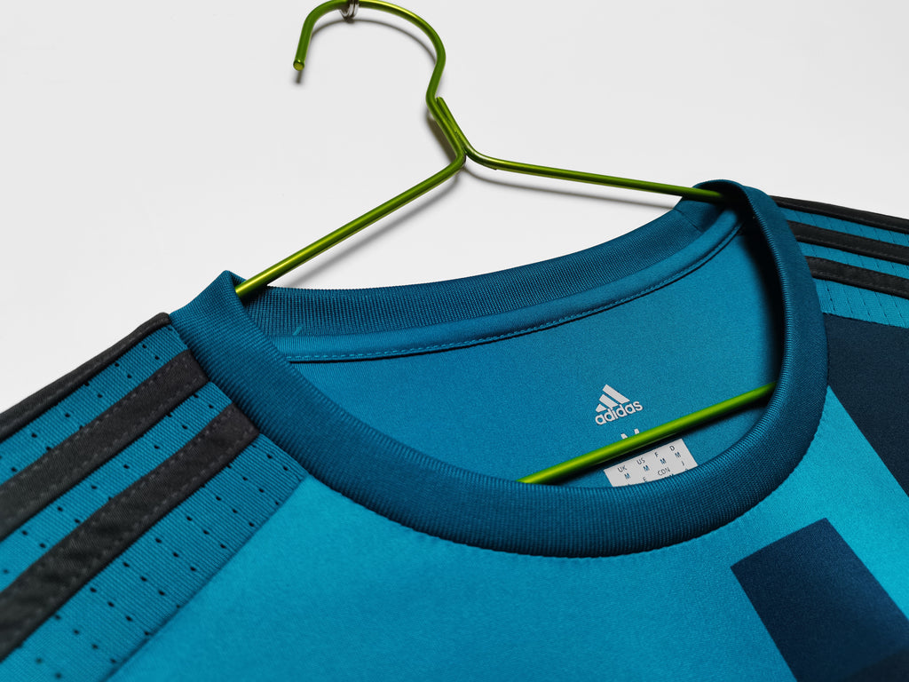 Real Madrid 17/18 Tercera equipacion