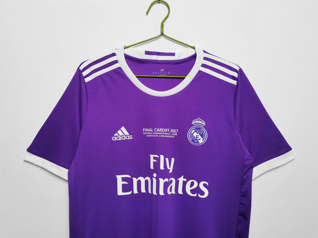 Real Madrid 16/17 Tercera equipacion