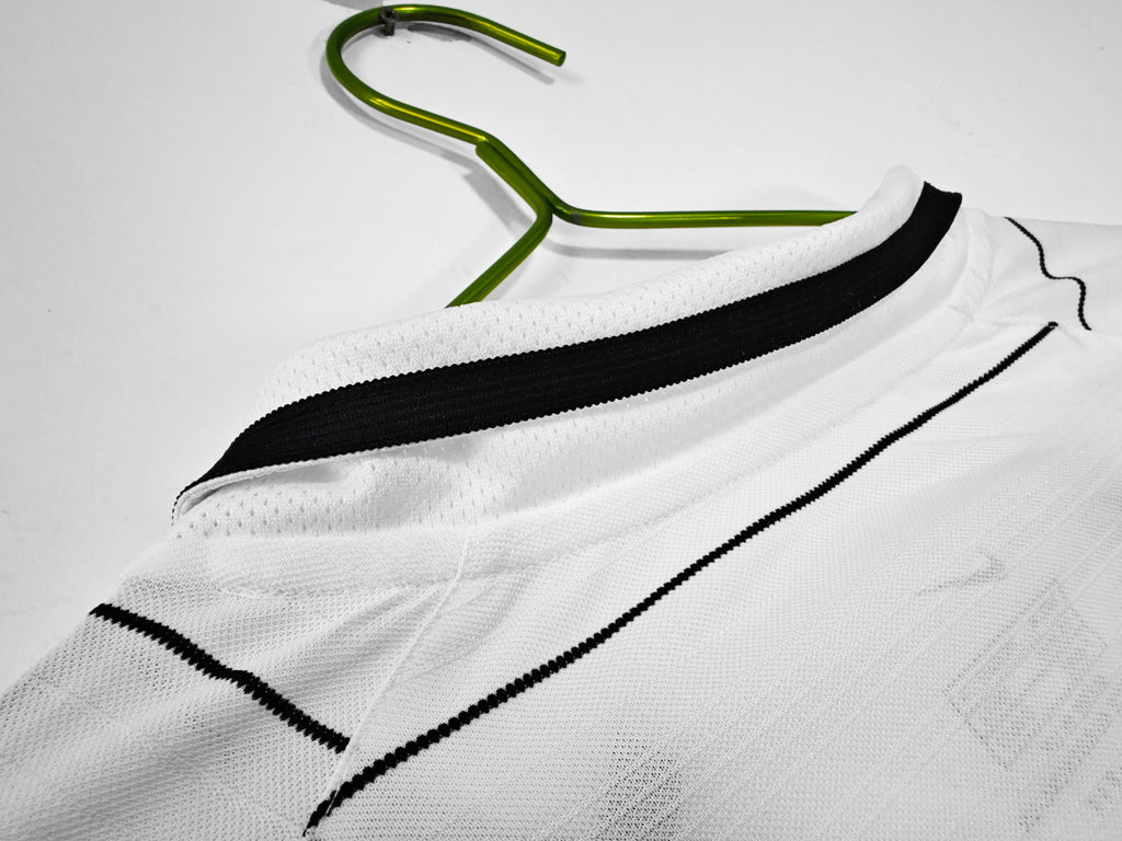 Manchester United 03/05 Visitante