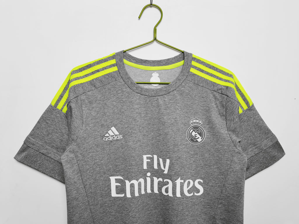 Real Madrid 15/16 Tercera equipacion