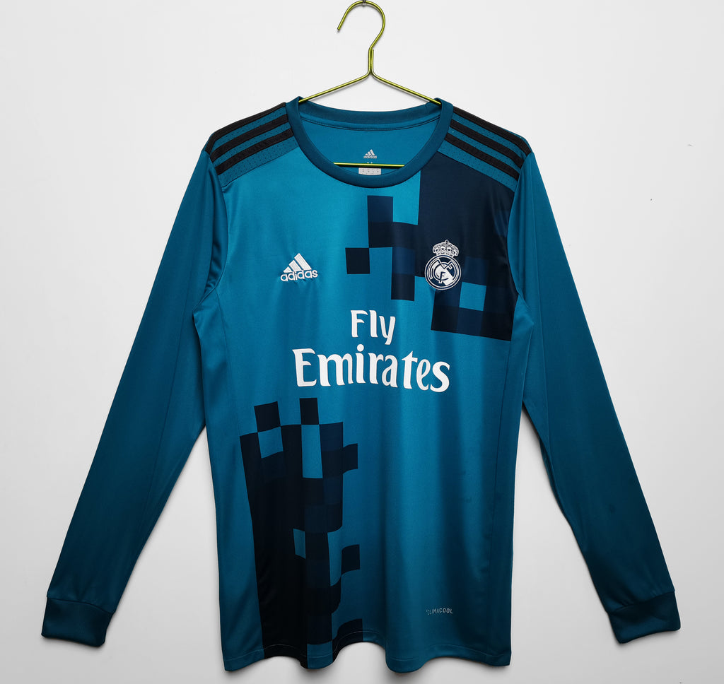 Real Madrid 17/18 Tercera equipacion