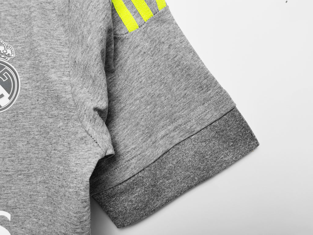 Real Madrid 15/16 Tercera equipacion