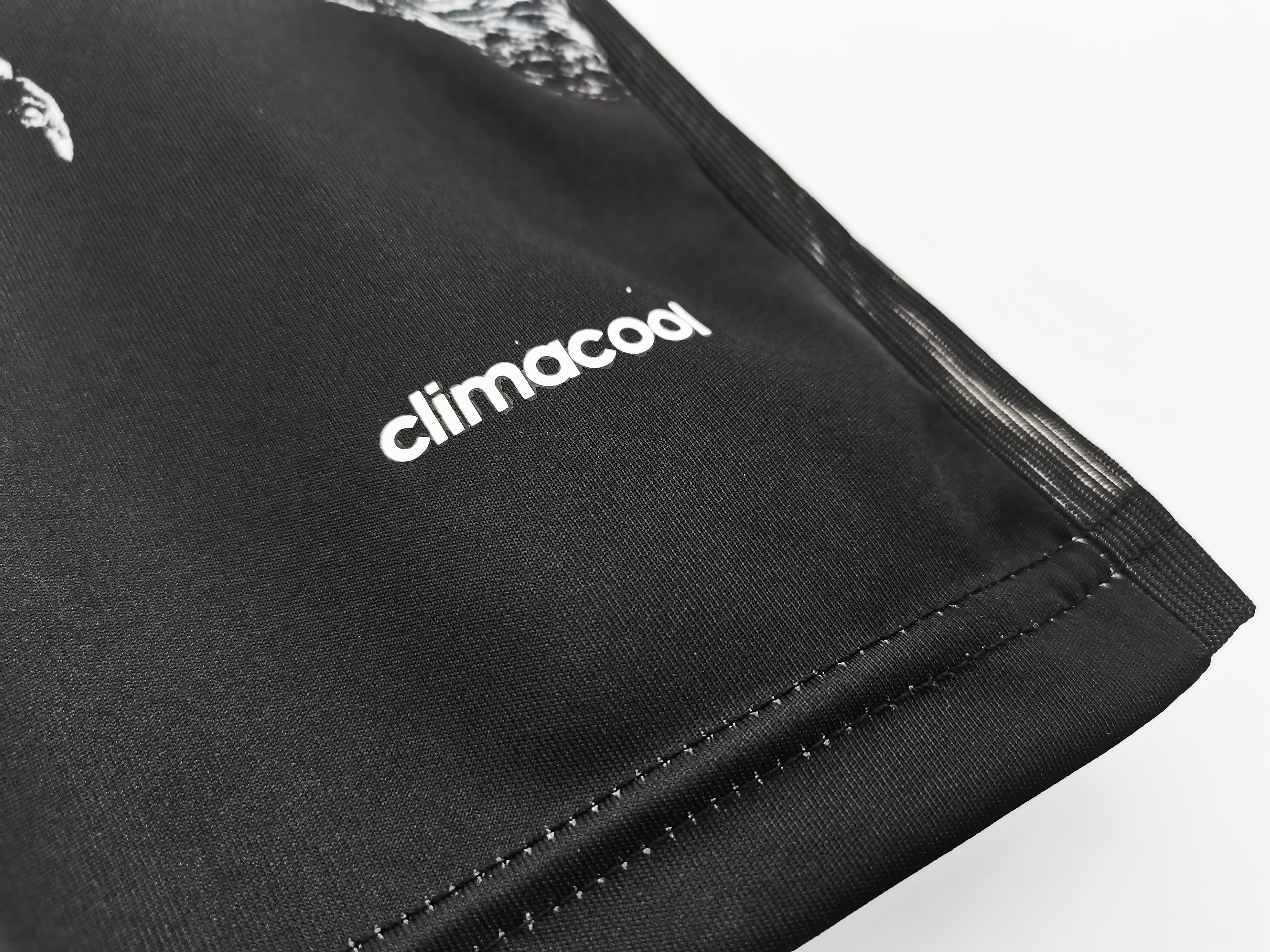 Real Madrid 14/15 Tercera equipacion