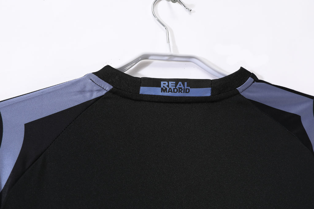 Real Madrid 16/17 Visitante