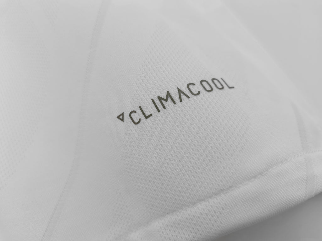 Real Madrid 17/18 Local