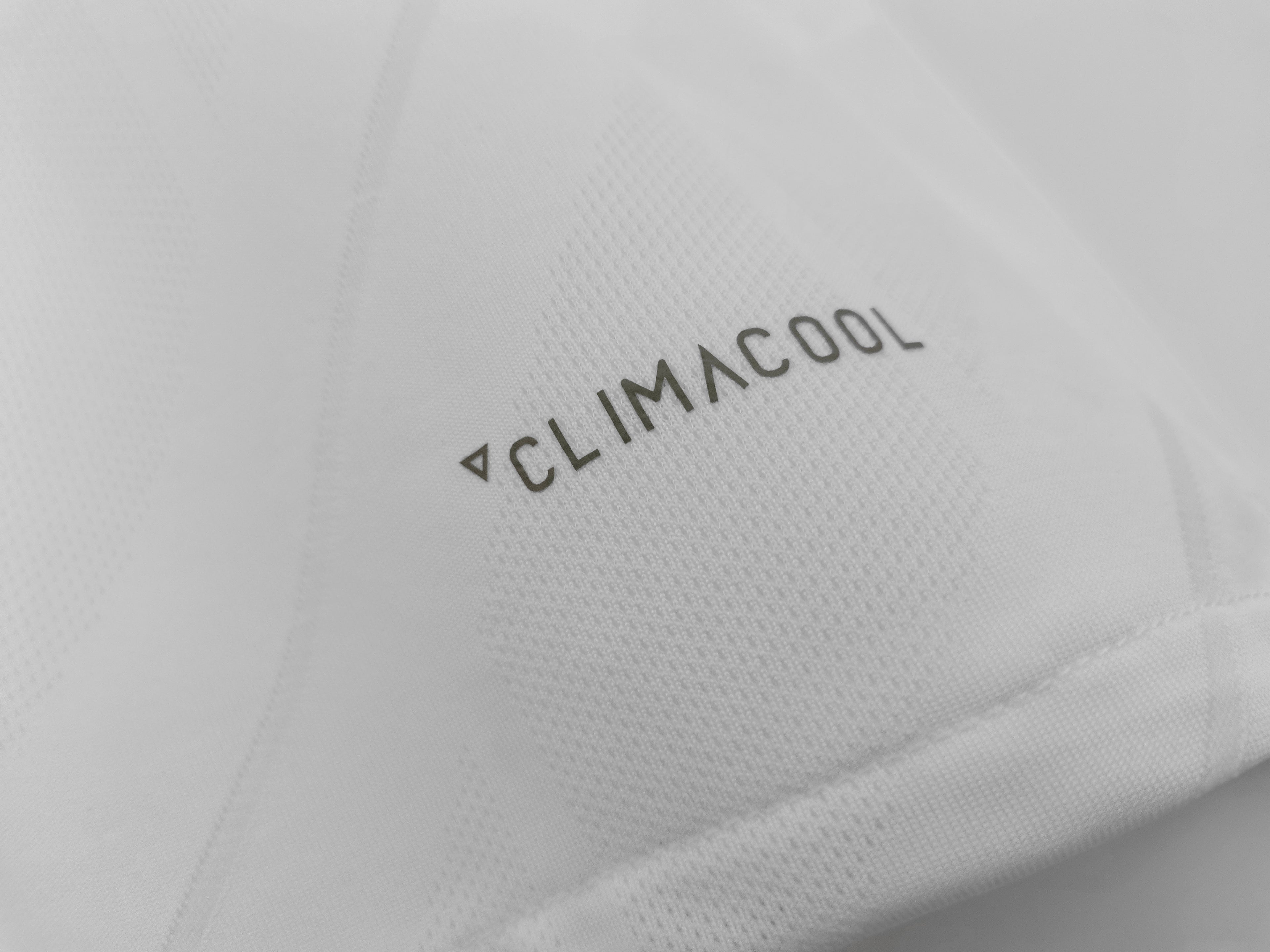 Real Madrid 17/18 Local