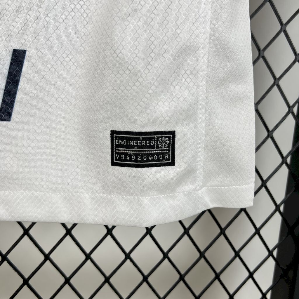 Pumas UNAM 25/26 Local