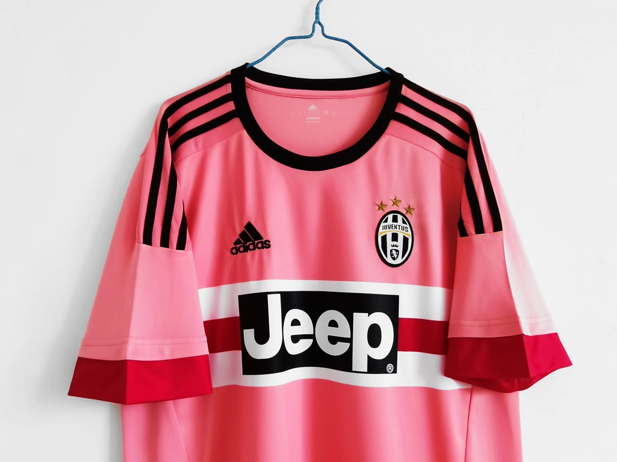 Juventus 15/16 Visitante