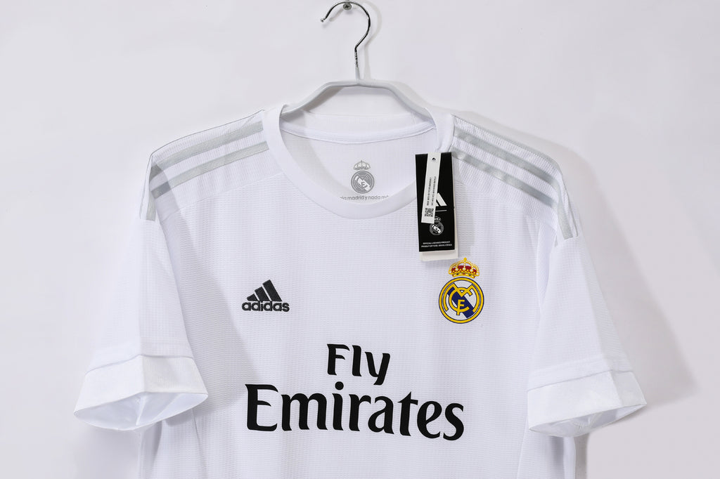 Real Madrid 15/16 Local